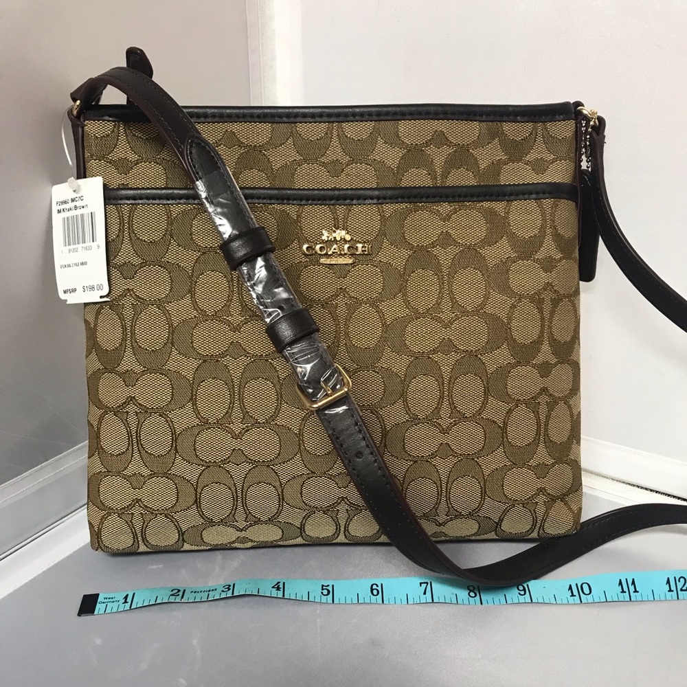 Coach Outlined File Crossbody Signature authentic - Picture 2 of 8